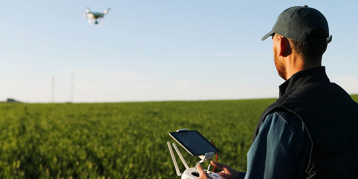 Los Drones En La Agricultura SIMUT